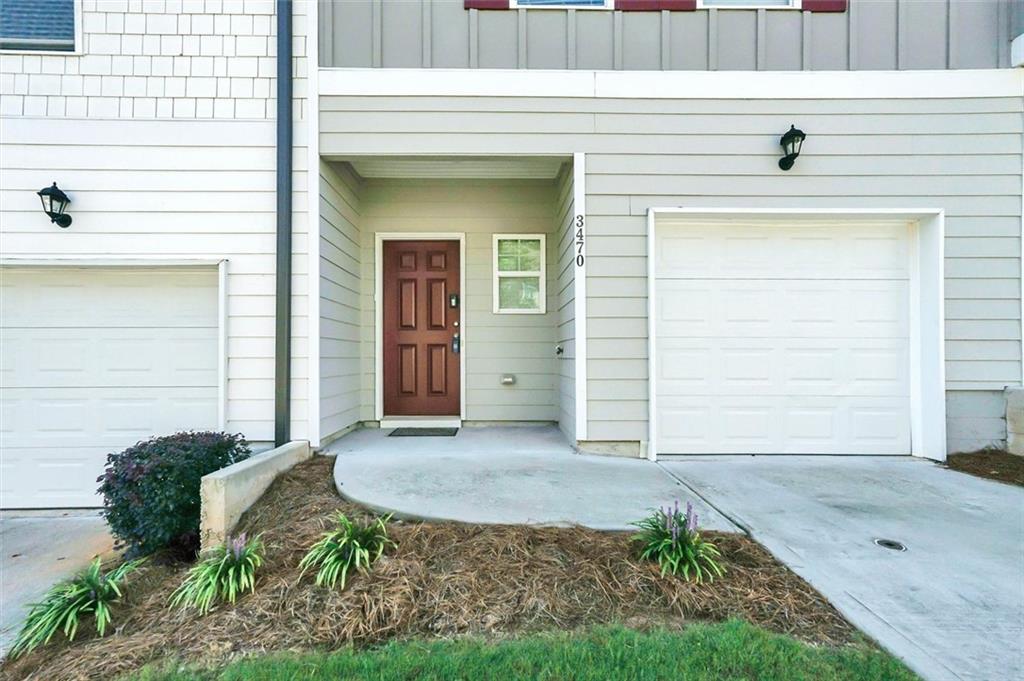 3470 Lakeview Creek Property Photo 1