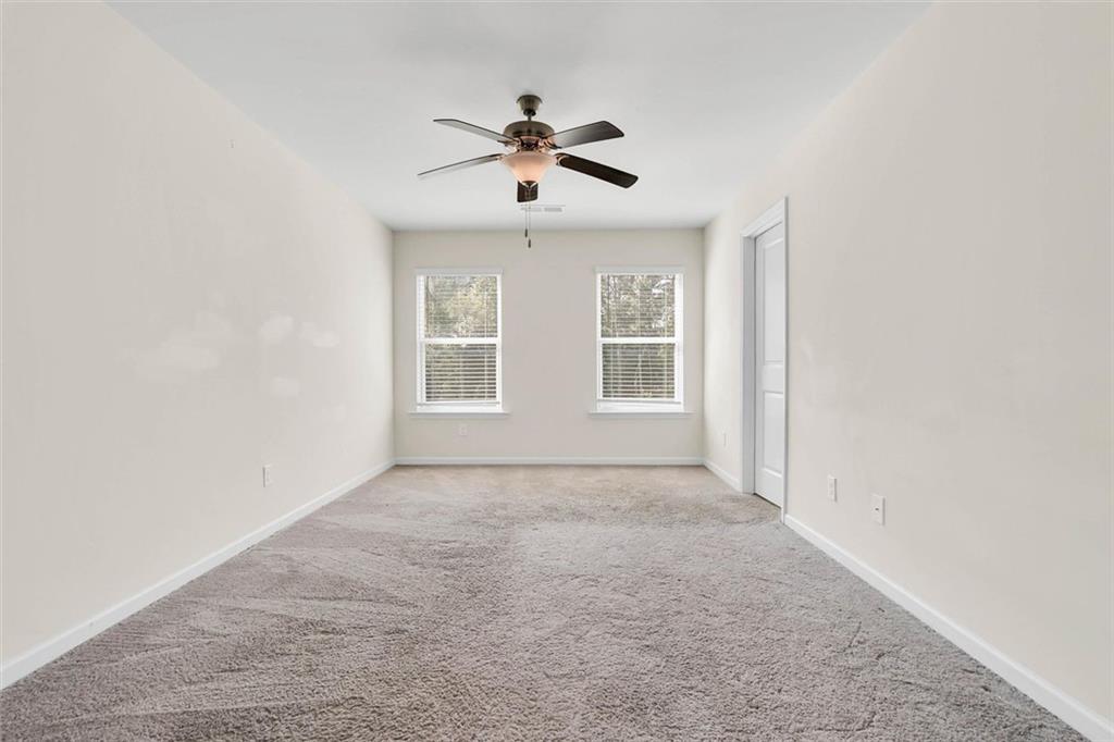 3470 Lakeview Creek Property Photo 10