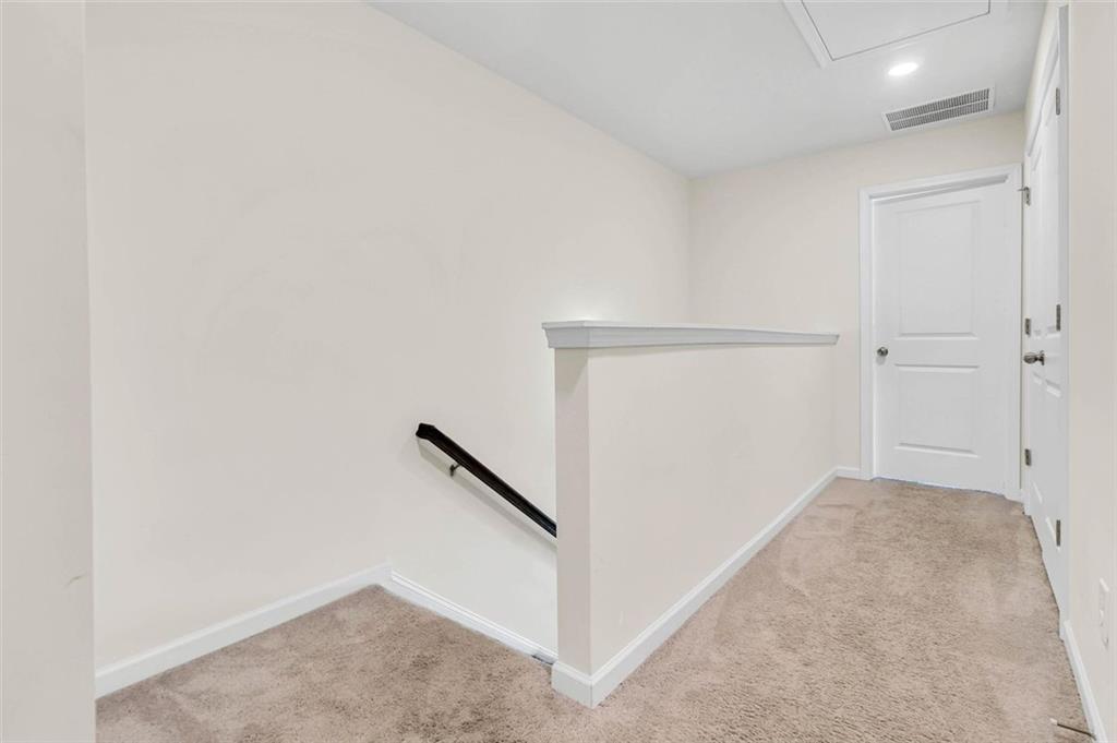 3470 Lakeview Creek Property Photo 22