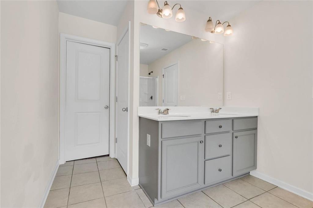3470 Lakeview Creek Property Photo 24