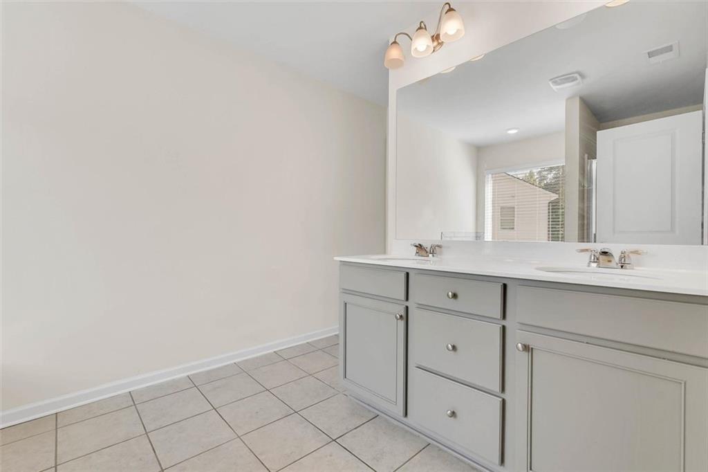 3470 Lakeview Creek Property Photo 26