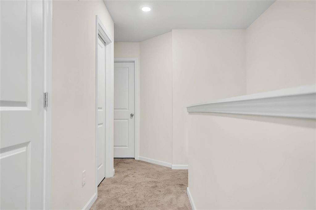 3470 Lakeview Creek Property Photo 28