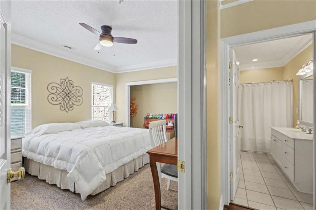 146 Gleneagle Court Unit 202e Property Photo 39