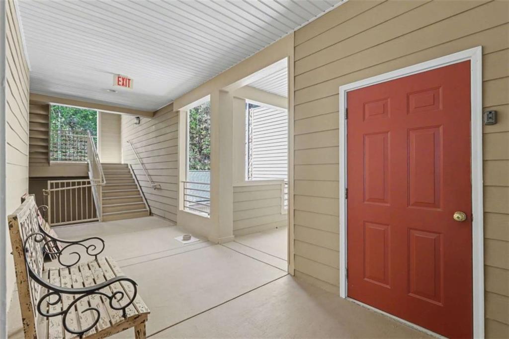 146 Gleneagle Court Unit 202e Property Photo 45