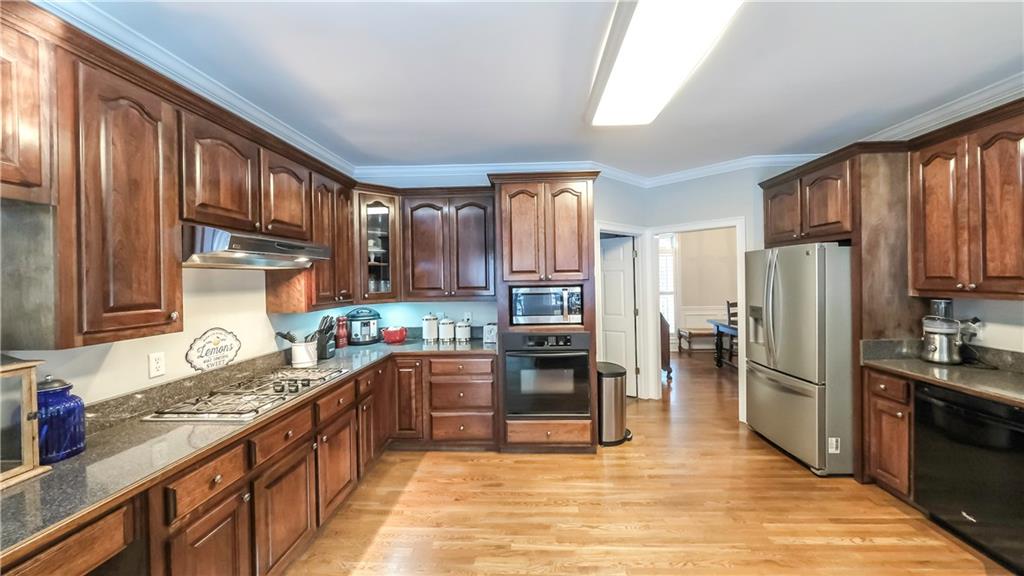 345 Cherokee Drive Property Photo 17