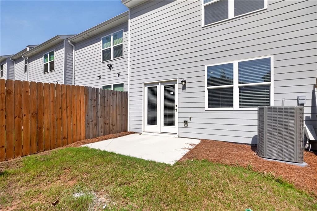 579 Magnolia Circle Property Photo 23