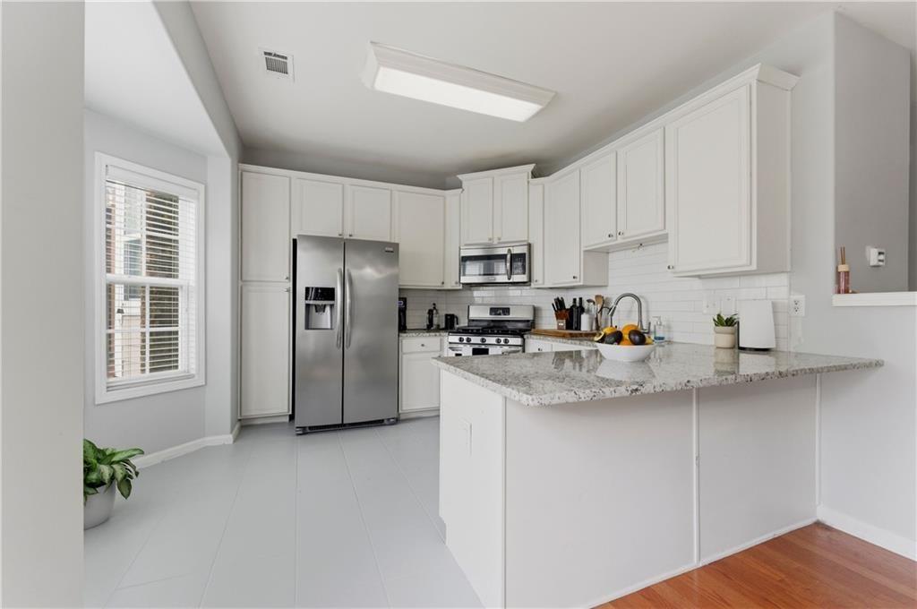 4247 Chatham Ridge Drive Property Photo 1