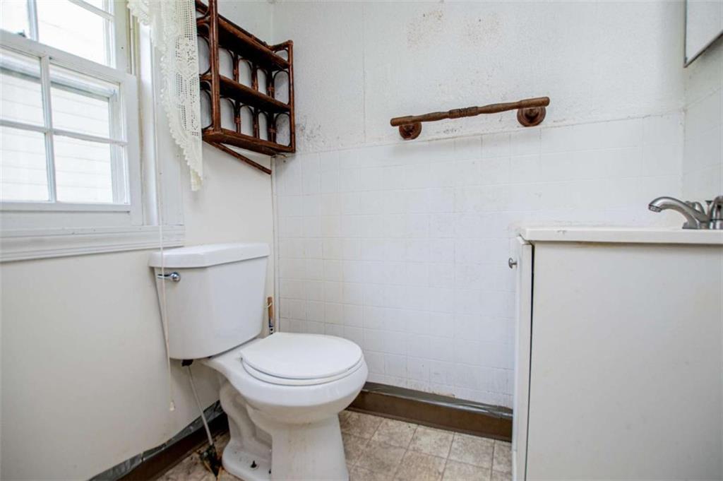 53 Garrett Lane Property Photo 33
