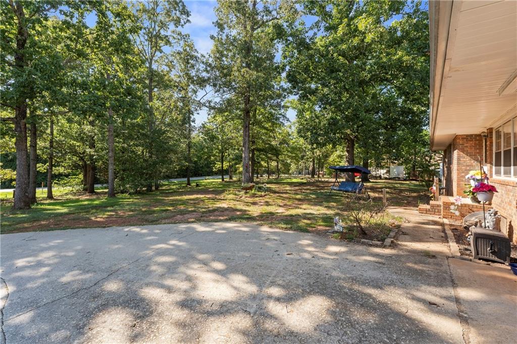 25 Dubignon Drive Property Photo 3