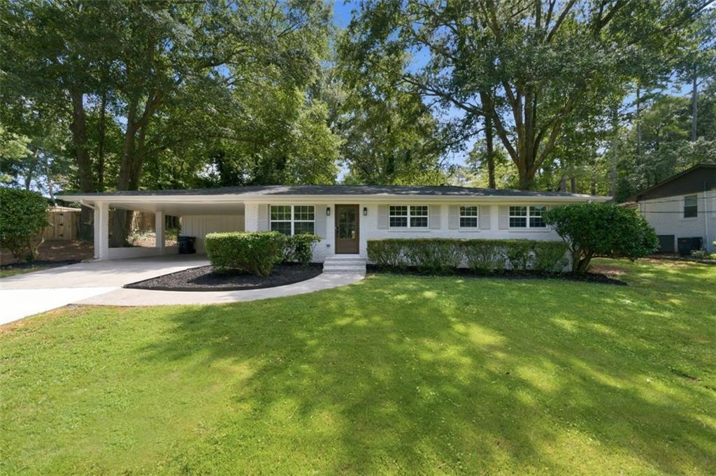 215 Valley Drive Property Photo 1