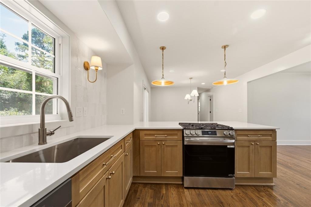 215 Valley Drive Property Photo 15