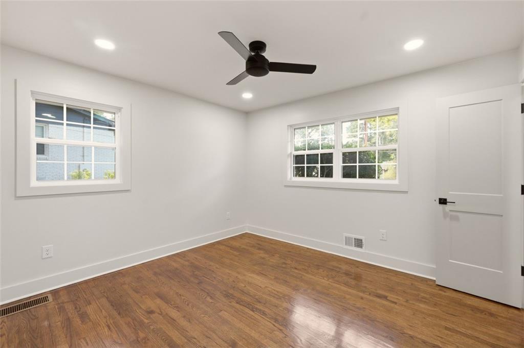 215 Valley Drive Property Photo 20