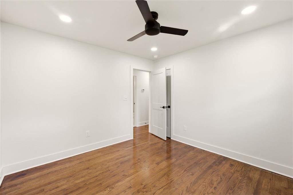 215 Valley Drive Property Photo 24