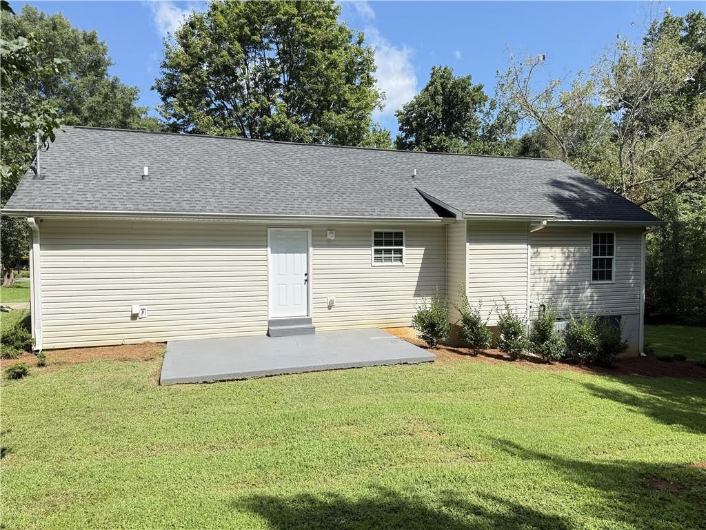 4411 Whitmire Circle Property Photo 6