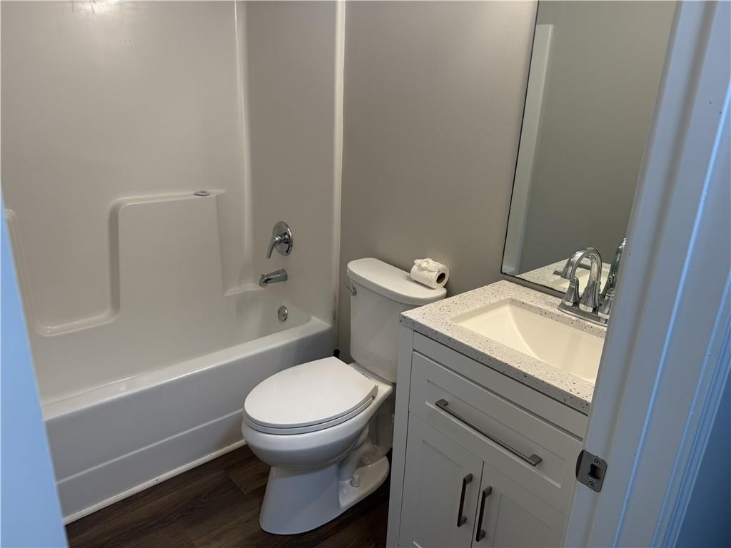 4411 Whitmire Circle Property Photo 12