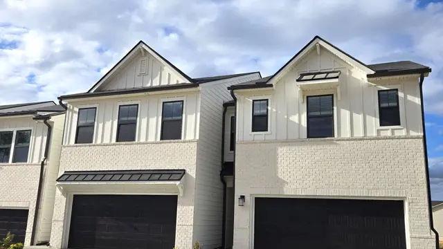 2070 Underwood Drive Unit 27 Property Photo 1
