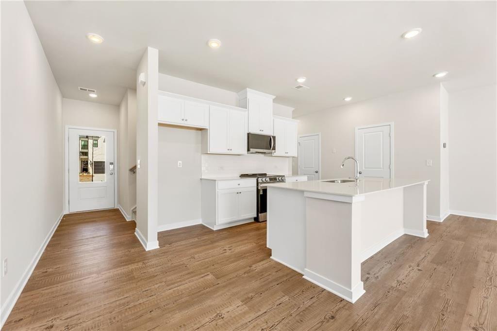 2070 Underwood Drive Unit 27 Property Photo 4