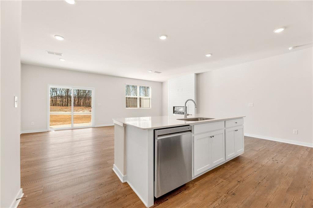 2070 Underwood Drive Unit 27 Property Photo 7