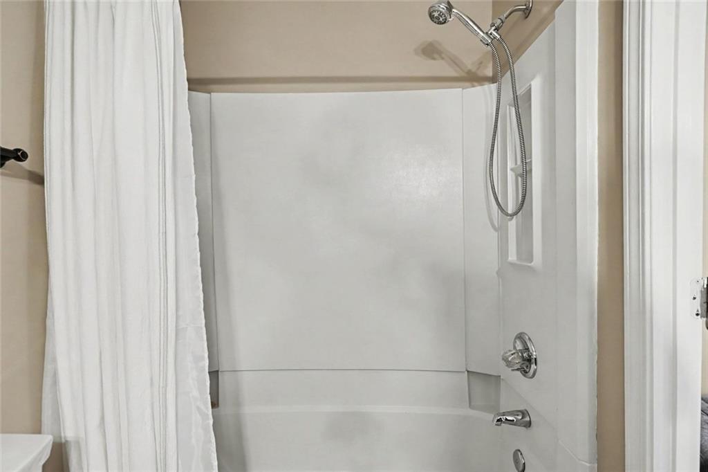 6139 Winfield Court Property Photo 20
