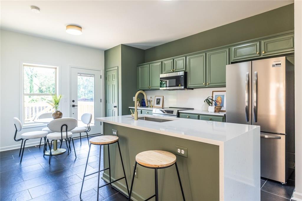 244 Milton Avenue Se Property Photo 10
