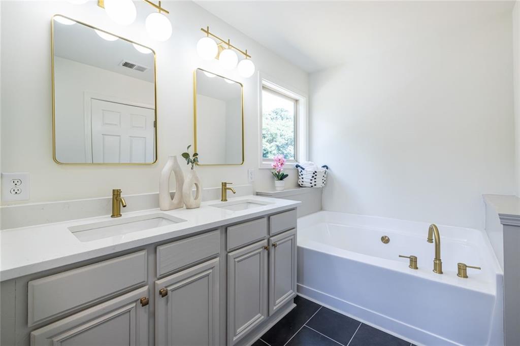 244 Milton Avenue Se Property Photo 26