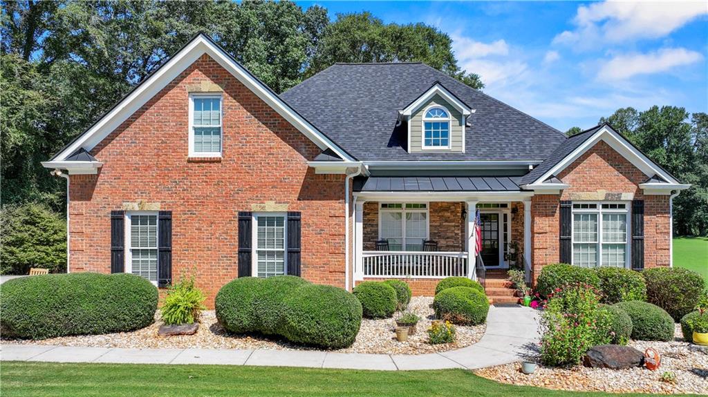 100 Cole Point Property Photo 1