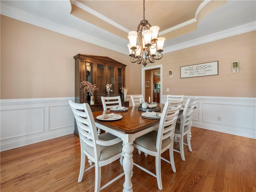100 Cole Point Property Photo 7