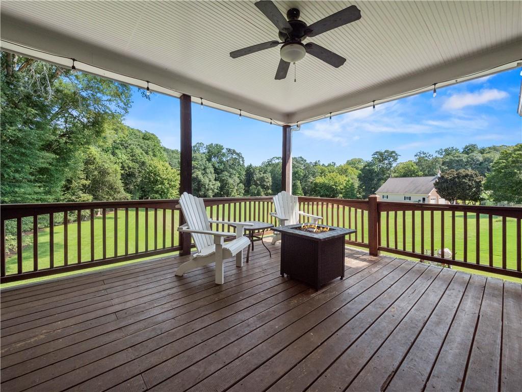 100 Cole Point Property Photo 11