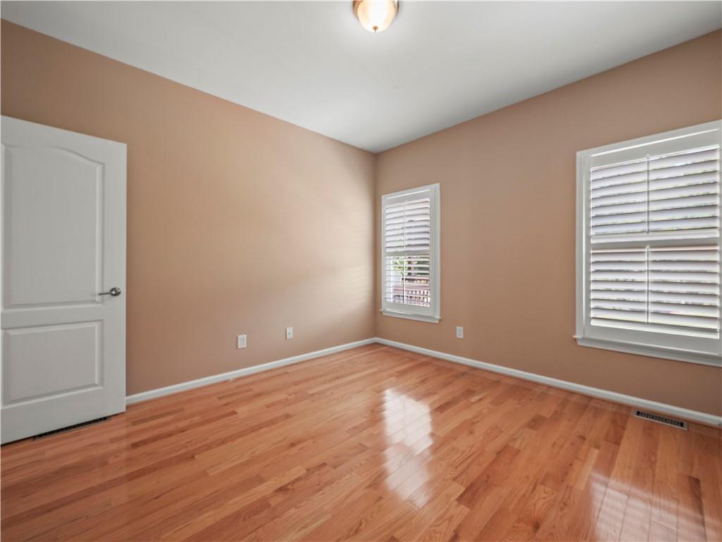 100 Cole Point Property Photo 19