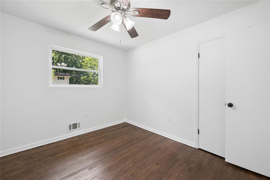 5726 Southwick Court Sw Property Photo 18