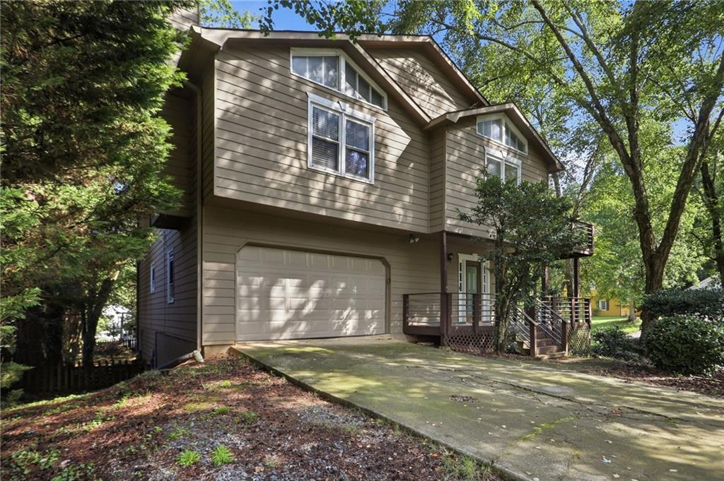 815 Old Spring Way Property Photo 2