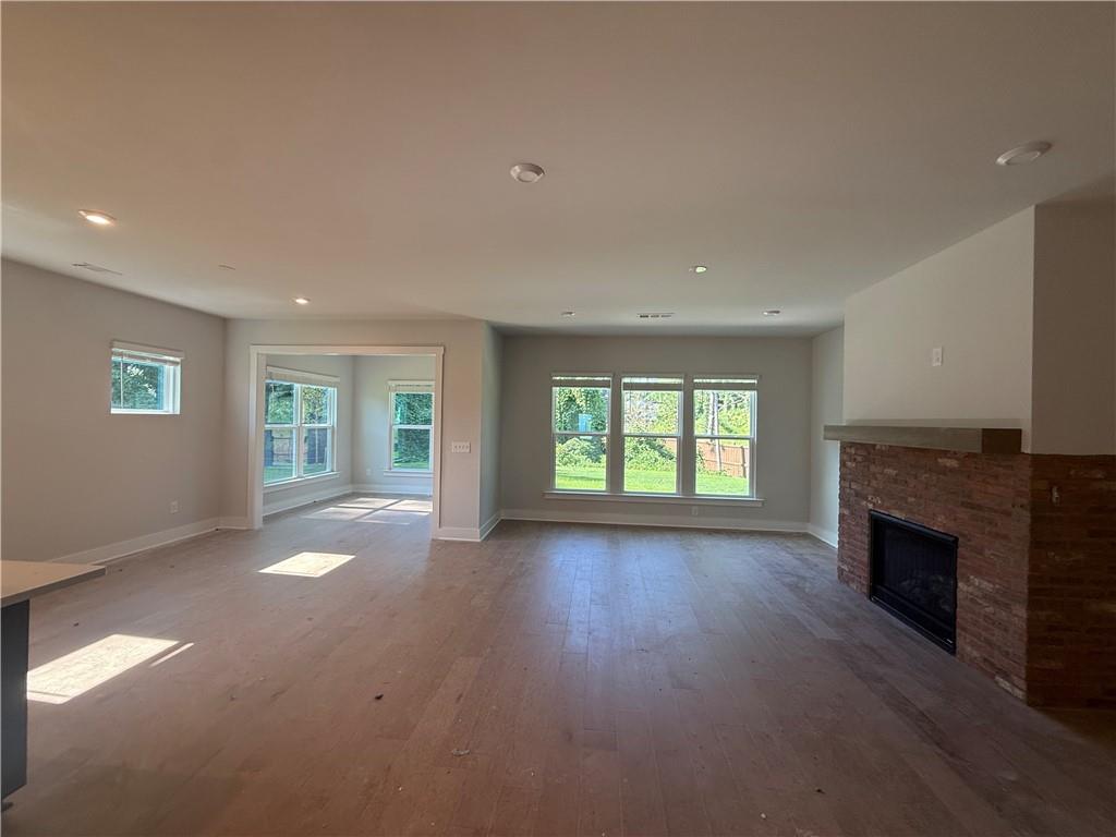 4835 Rosarian Drive Property Photo 3