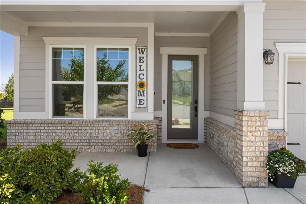 6853 River Rock Drive Property Photo 6