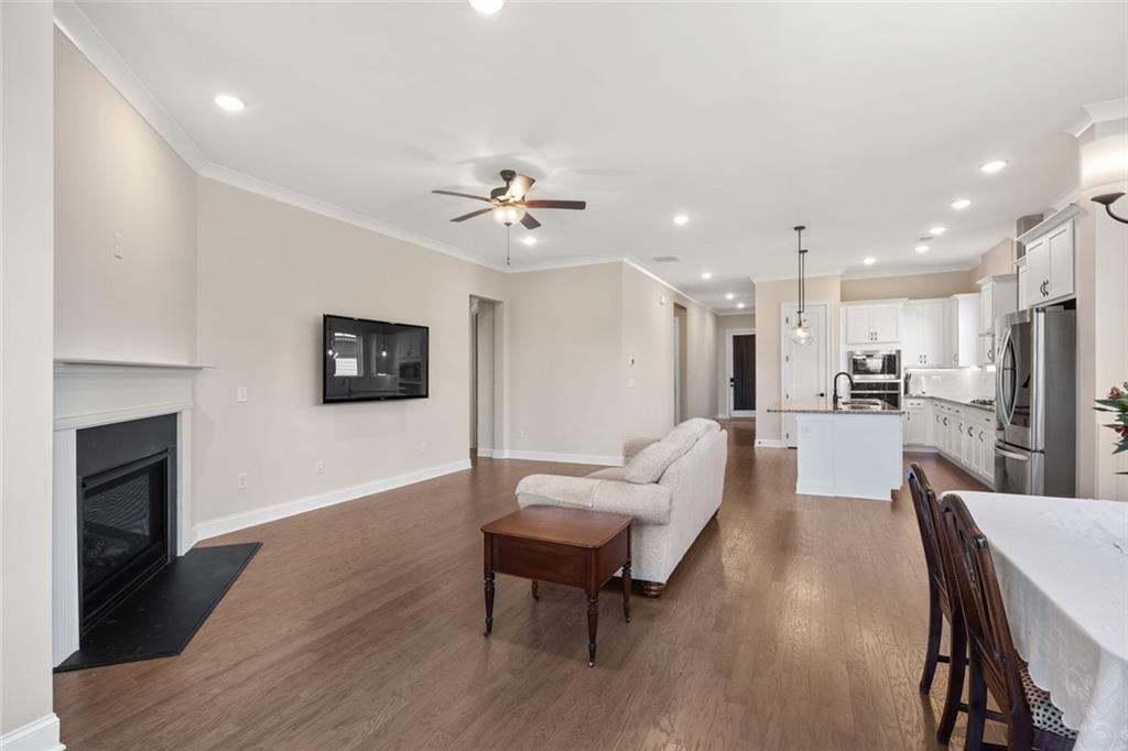 6853 River Rock Drive Property Photo 17