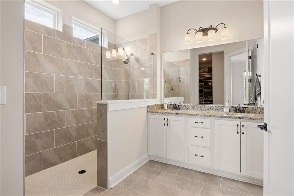 6853 River Rock Drive Property Photo 22