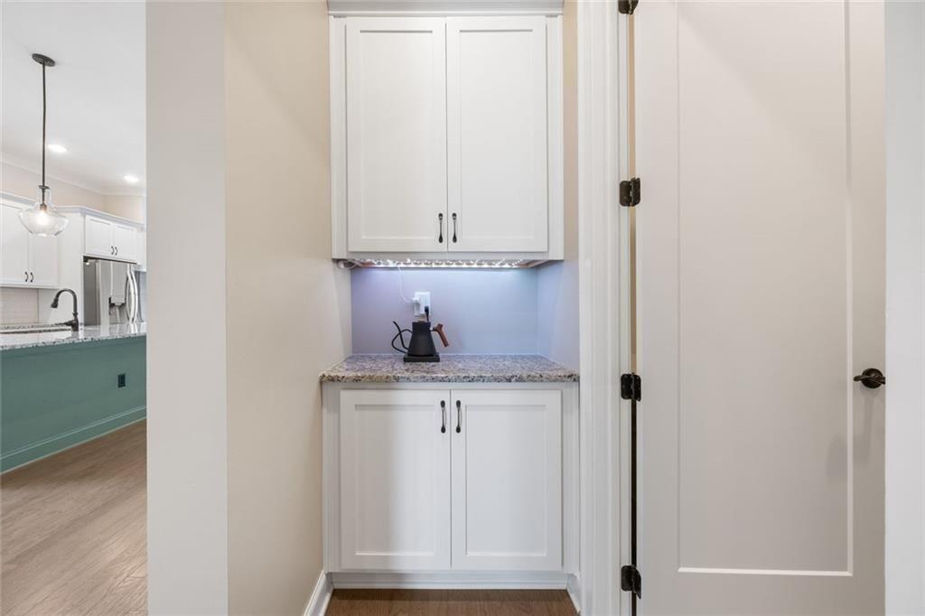 6853 River Rock Drive Property Photo 33