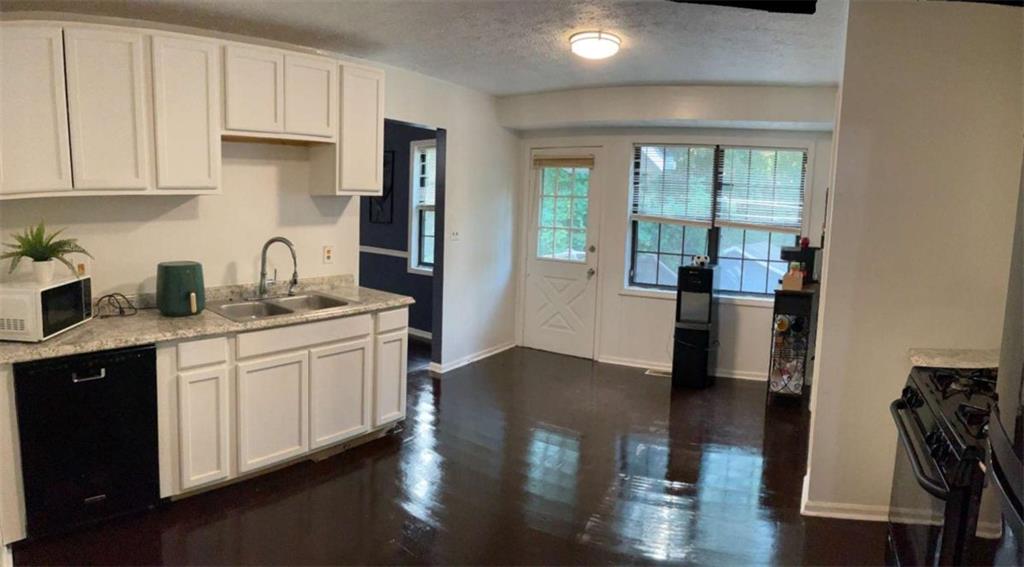 500 Ella Drive Property Photo 8