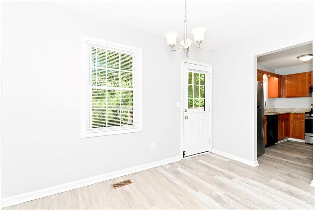 229 Hampton Drive Property Photo 9