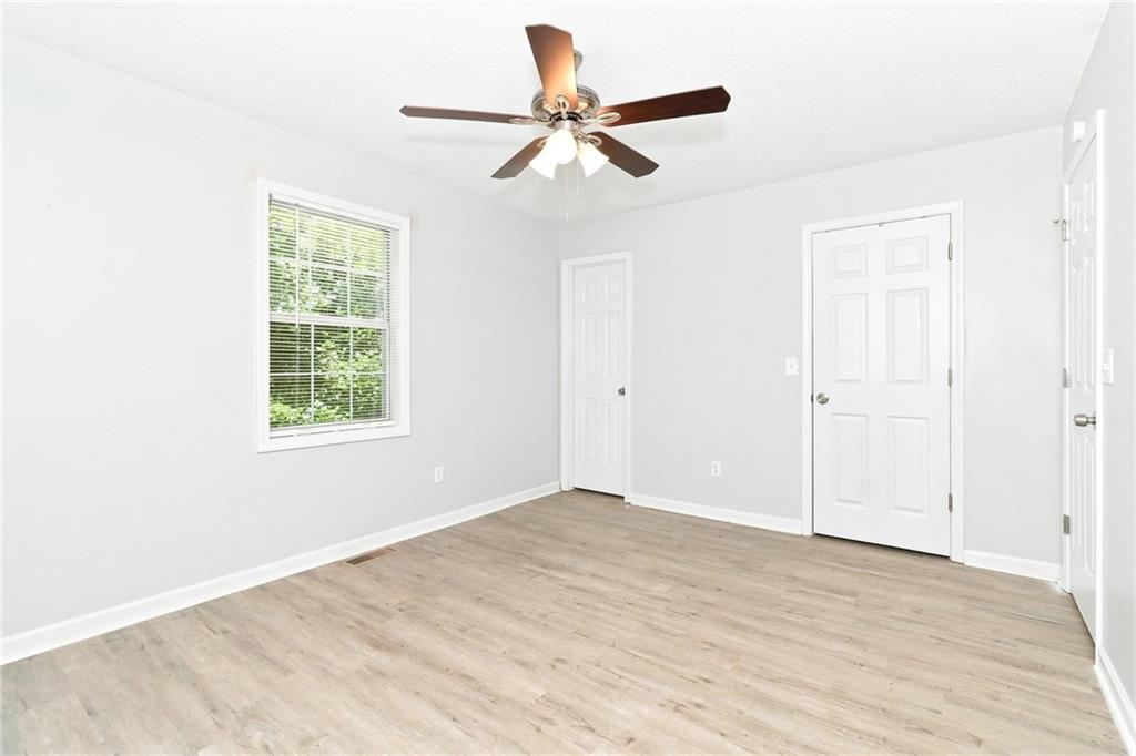 229 Hampton Drive Property Photo 12