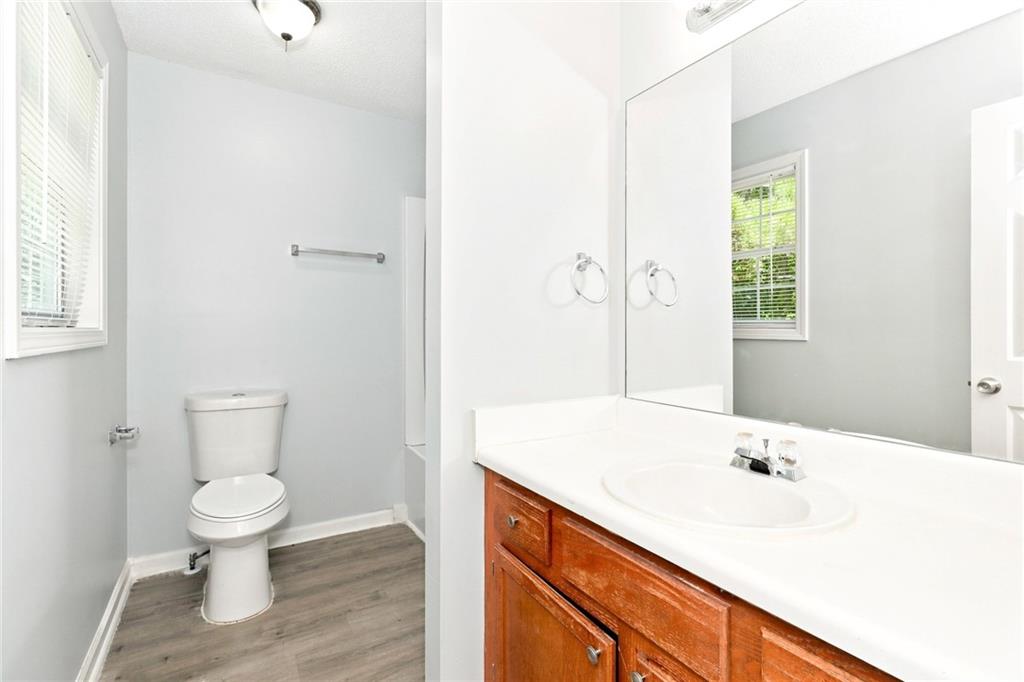 229 Hampton Drive Property Photo 14