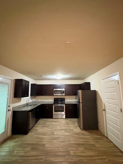 665 Carlton Pointe Drive Unit 7 Property Photo 3