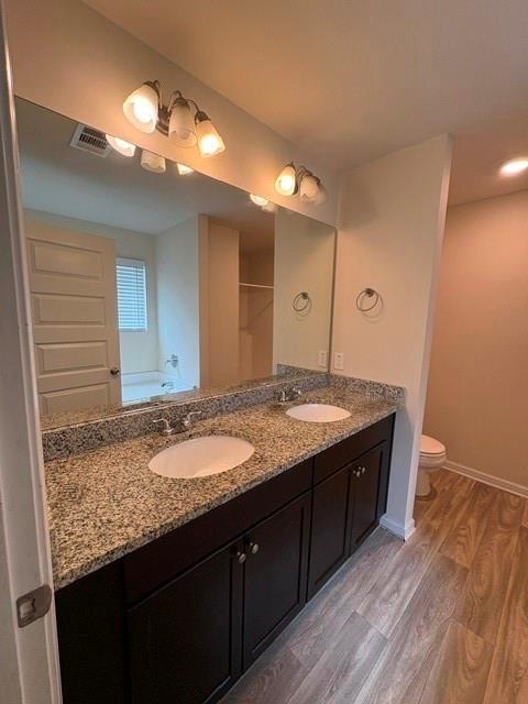 665 Carlton Pointe Drive Unit 7 Property Photo 14