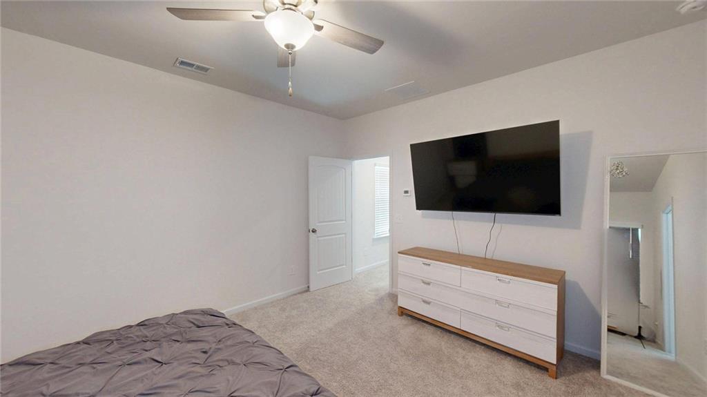 662 Blackshear Trl Property Photo 13