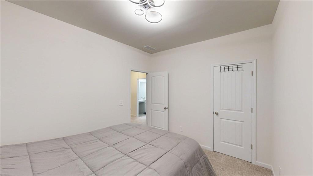 662 Blackshear Trl Property Photo 21