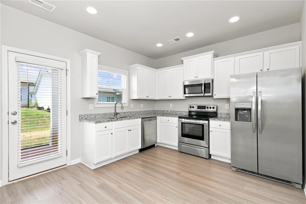 104 Culver Street Property Photo 2