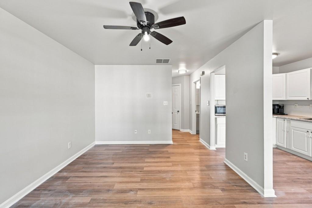 6886 Gallant Circle Se Unit 20 Property Photo 8