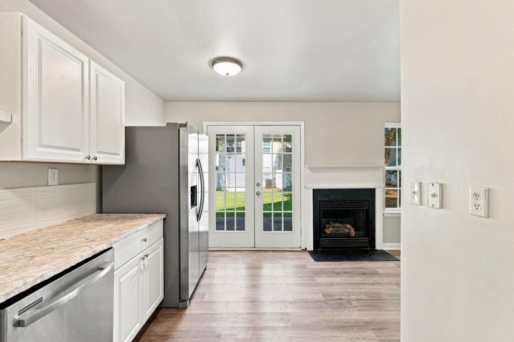6886 Gallant Circle Se Unit 20 Property Photo 12
