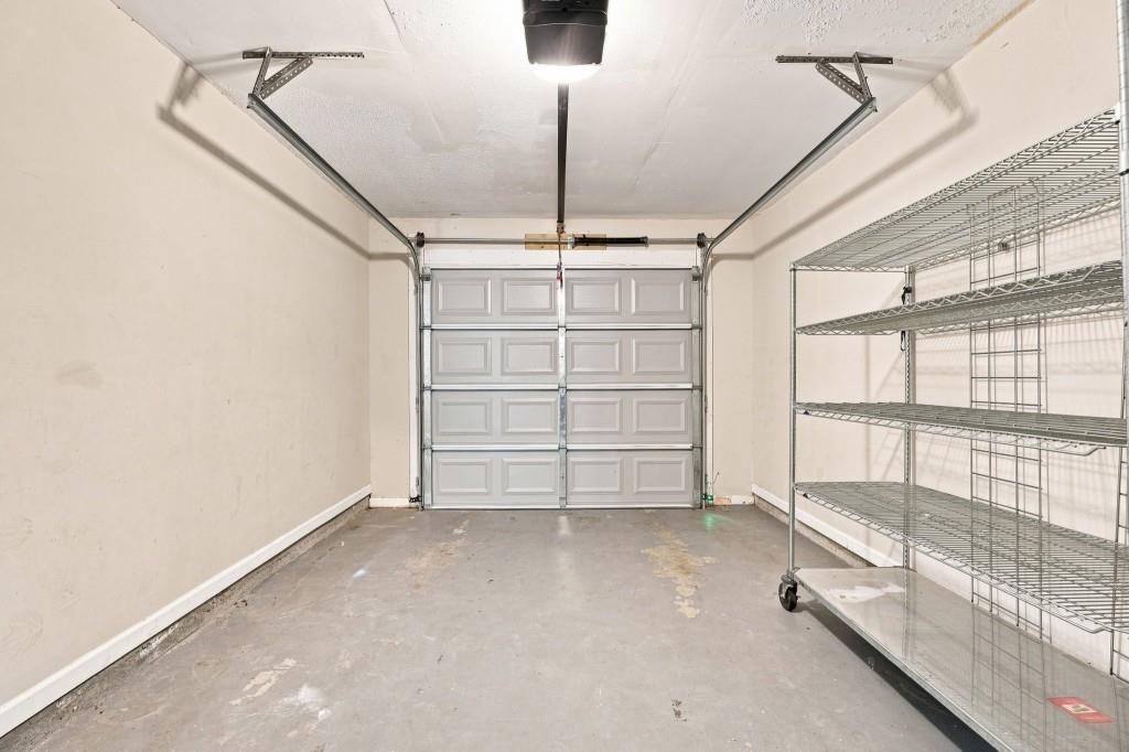 6886 Gallant Circle Se Unit 20 Property Photo 15
