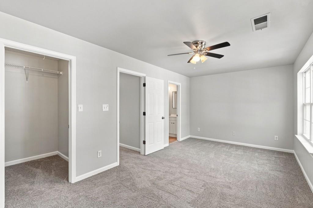 6886 Gallant Circle Se Unit 20 Property Photo 17