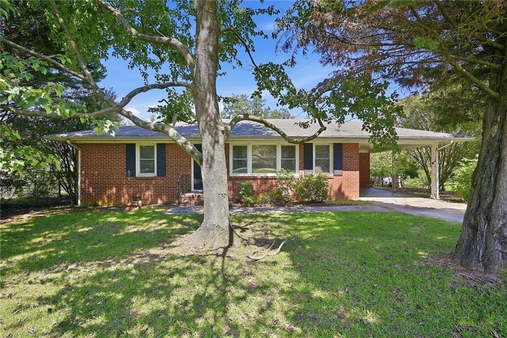 2690 Lake Harbin Road Property Photo 1